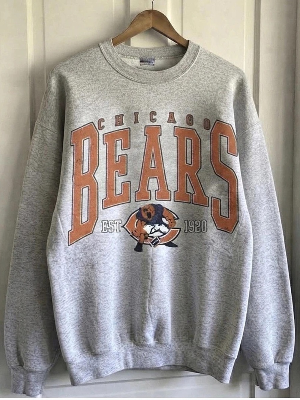 Chicago Bears Graphic Sweatshirt in Gray & Orange Like New